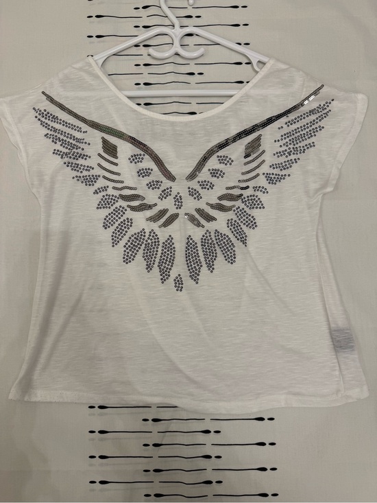 QED London Tops - QED London White Short Sleeve Tee with Metallic Wing Sequin Detail